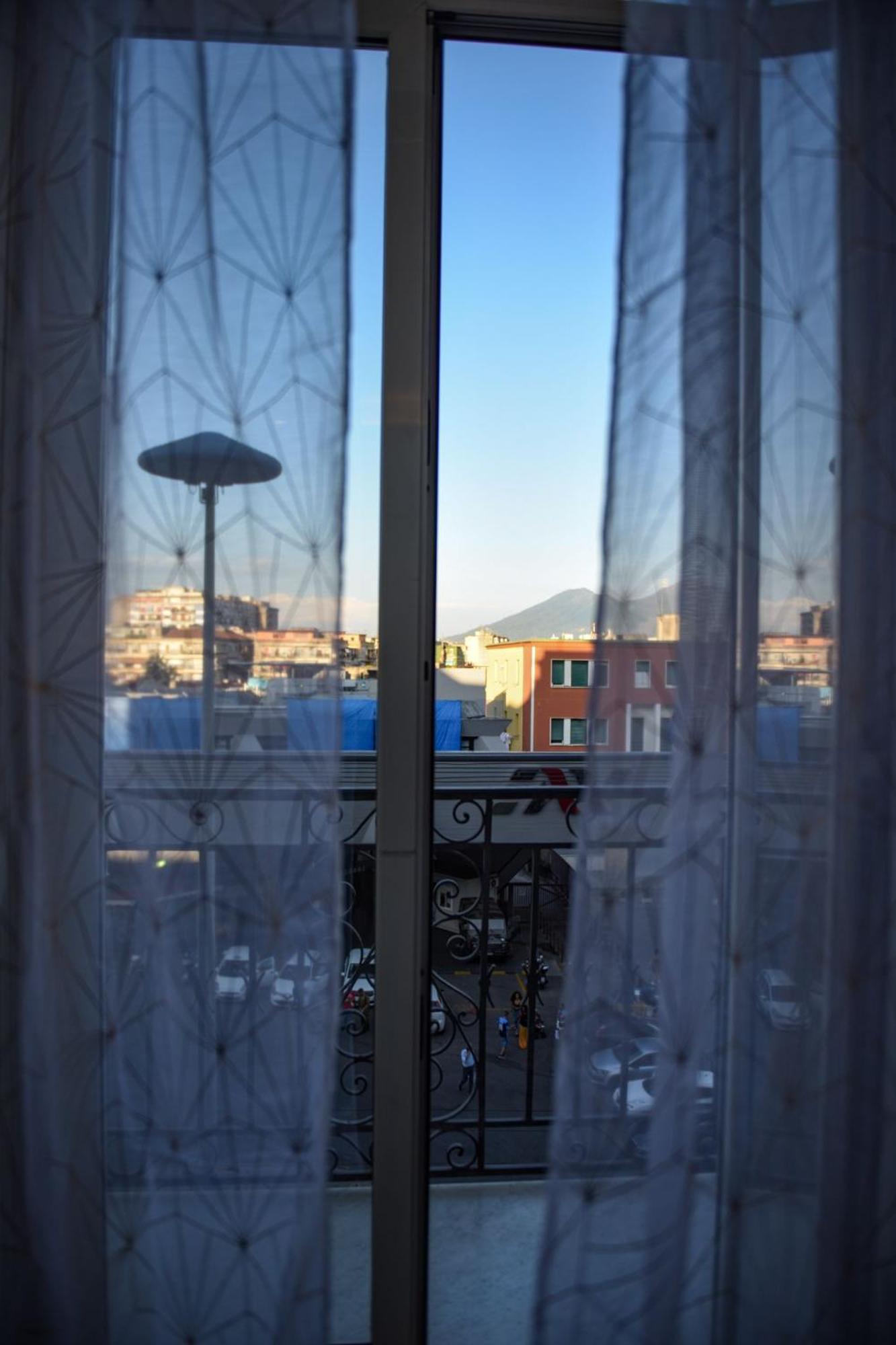 Napoli Central Gate Εξωτερικό φωτογραφία